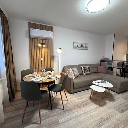 Alpine Glow - Panoramic View Near Gondola Банско