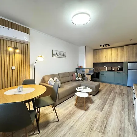 Alpine Glow - Panoramic View Near Gondola Банско